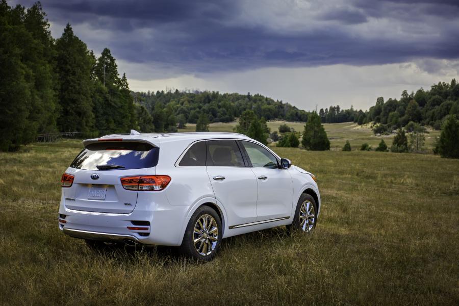  Kia Sorento SXL 2015 года  (US) (фото 8 из 12)